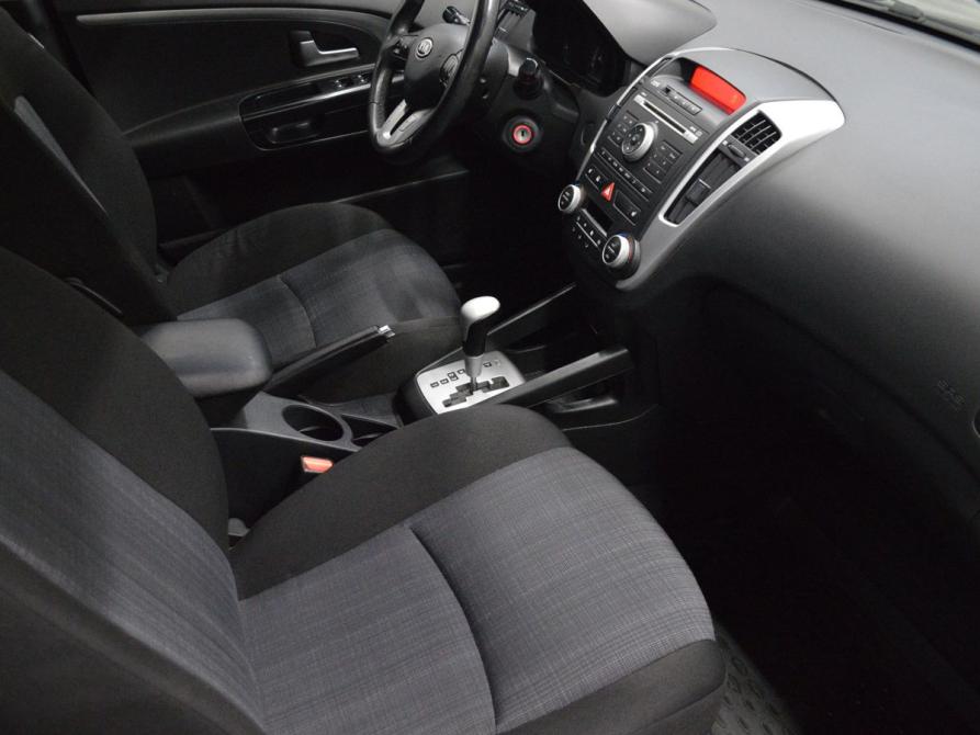 Kia Ceed I Рестайлинг Санкт-Петербург  - изображение 12