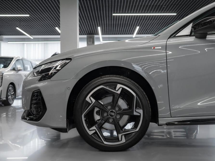 Audi A3 IV (8Y) Рестайлинг Москва  - изображение 25