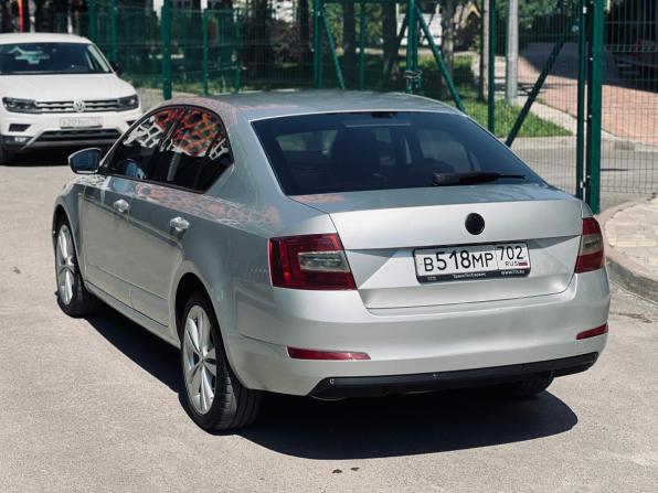 Skoda Octavia III (A7) с пробегом 2014 года, цена 950 000 рублей, 264319 км, лифтбек, Автокод Объявления