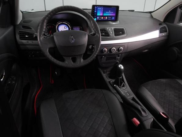 Renault Fluence I Рестайлинг с пробегом 2013 года, цена 729 000 рублей, 231899 км, седан, Автокод Объявления