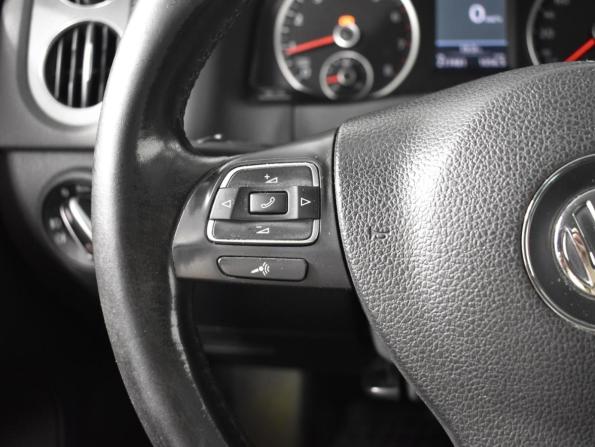 Volkswagen Tiguan I Рестайлинг с пробегом 2012 года, цена 1 359 900 рублей, 217481 км, внедорожник, Автокод Объявления