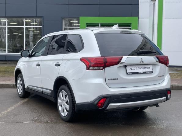 Mitsubishi Outlander III Рестайлинг 2 с пробегом 2018 года, цена 1 720 000 рублей, 139000 км, внедорожник, Автокод Объявления