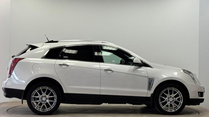 Cadillac SRX II Рестайлинг с пробегом 2014 года, цена 1 819 000 рублей, 88012 км, внедорожник, Автокод Объявления