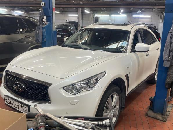 Infiniti QX70 с пробегом 2017 года, цена 3 700 000 рублей, 60171 км, внедорожник, Автокод Объявления