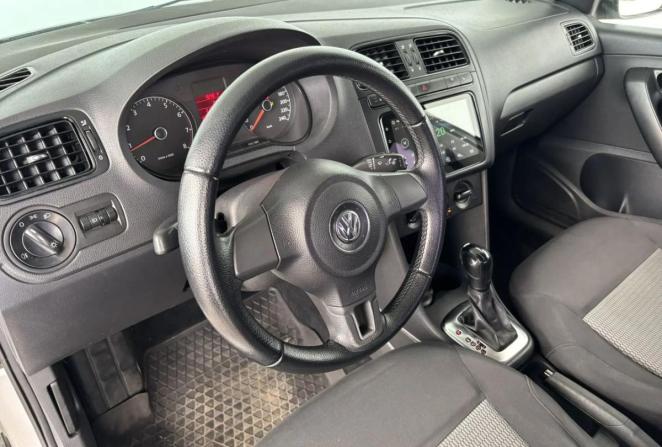 Volkswagen Polo V с пробегом 2011 года, цена 625 000 рублей, 219617 км, седан, Автокод Объявления
