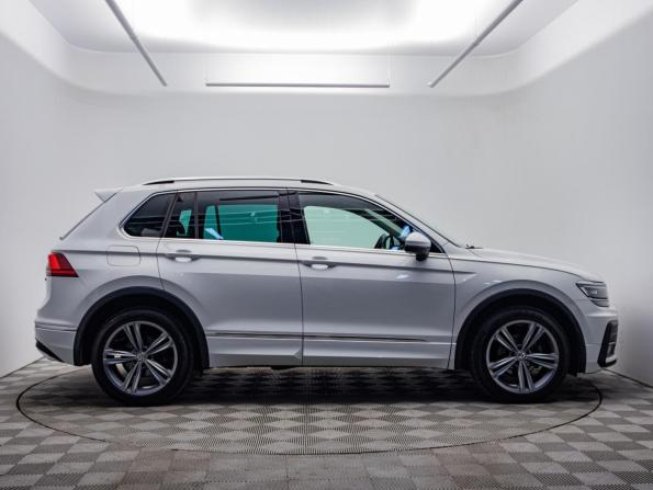 Volkswagen Tiguan II с пробегом 2020 года, цена 2 990 000 рублей, 92460 км, внедорожник, Автокод Объявления