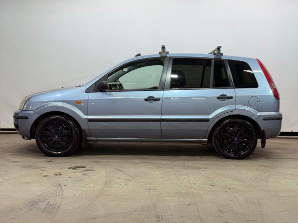 Ford Fusion I с пробегом 2005 года, цена 390 000 рублей, 190163 км, хэтчбек, Автокод Объявления