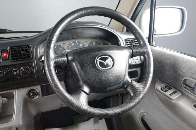 Mazda Bongo Friendee I Рестайлинг с пробегом 2001 года, цена 439 000 рублей, 220746 км, минивэн, Автокод Объявления
