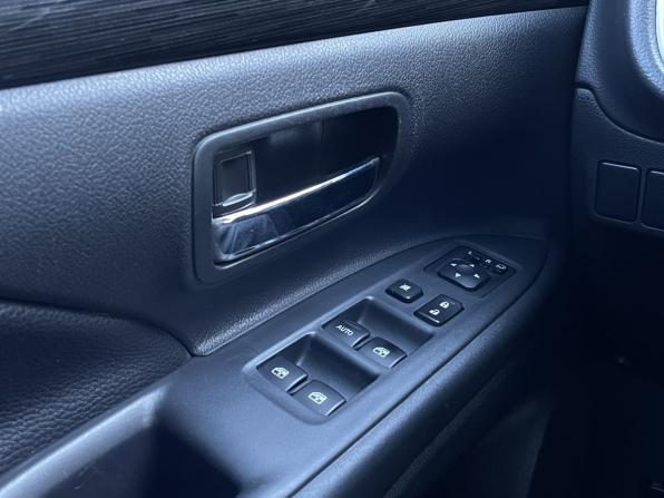 Mitsubishi Outlander III Рестайлинг 2 с пробегом 2017 года, цена 1 799 000 рублей, 153695 км, внедорожник, Автокод Объявления