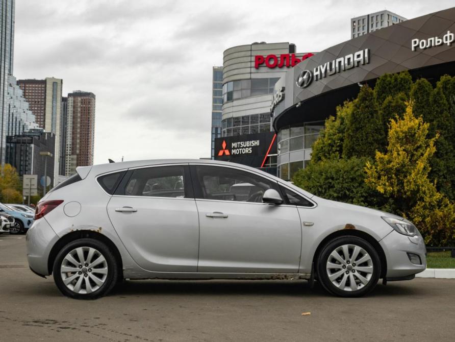 Opel Astra J Москва  - изображение 3