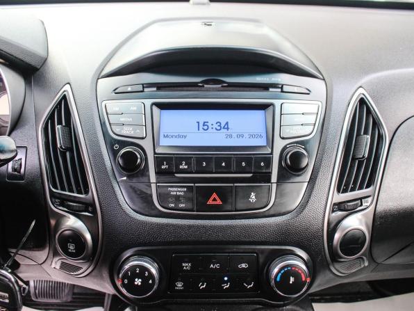 Hyundai ix35 I Рестайлинг с пробегом 2015 года, цена 1 150 000 рублей, 188000 км, внедорожник, Автокод Объявления