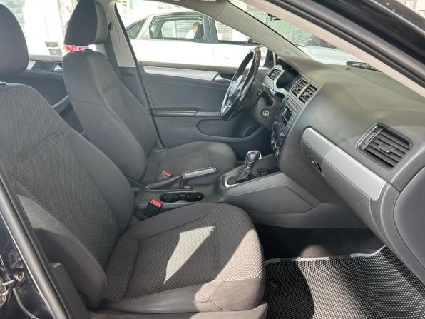 Volkswagen Jetta VI с пробегом 2012 года, цена 795 000 рублей, 305474 км, седан, Автокод Объявления