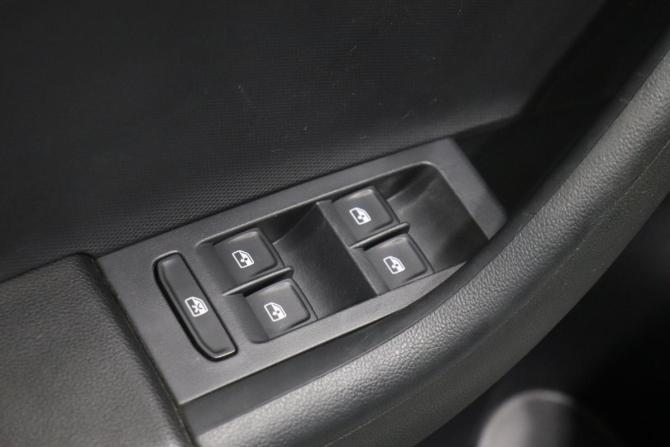 Skoda Rapid II с пробегом 2021 года, цена 1 387 000 рублей, 125472 км, лифтбек, Автокод Объявления