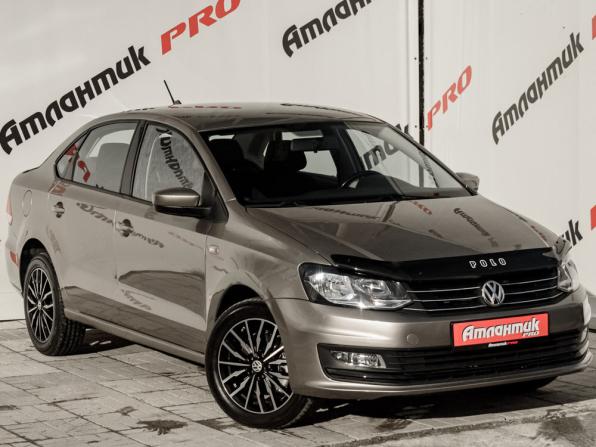 Volkswagen Polo V Рестайлинг с пробегом 2017 года, цена 920 000 рублей, 103029 км, седан, Автокод Объявления