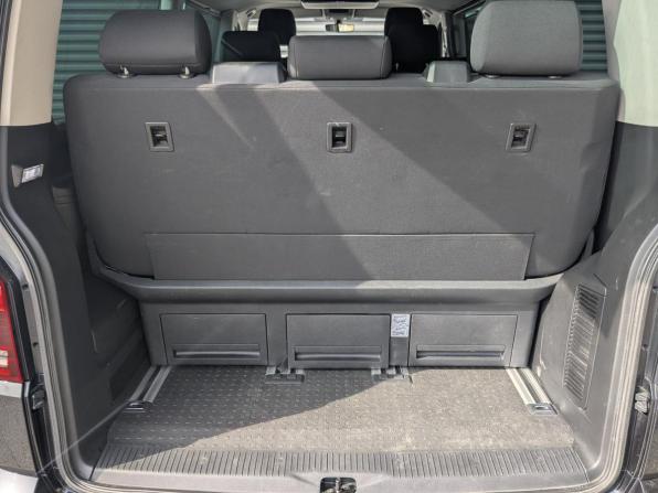 Volkswagen Multivan T6 Рестайлинг с пробегом 2021 года, цена 4 700 000 рублей, 207418 км, минивэн, Автокод Объявления