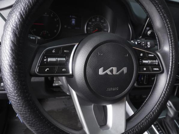 Kia Seltos I Рестайлинг с пробегом 2022 года, цена 2 399 000 рублей, 23235 км, внедорожник, Автокод Объявления