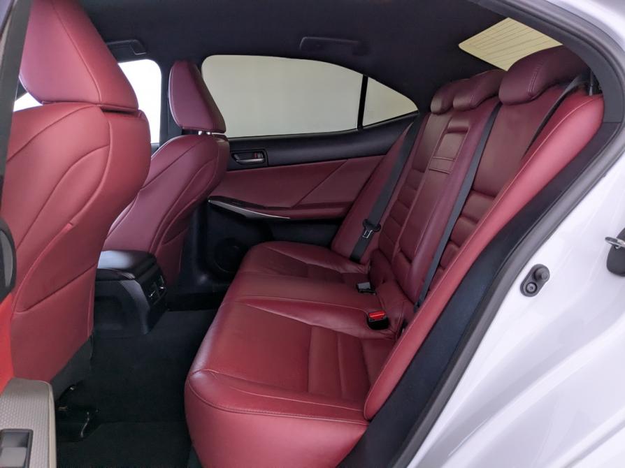 Lexus IS III Рестайлинг Москва  - изображение 10