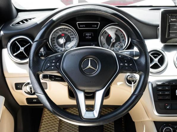 Mercedes-Benz CLA I (C117 X117) с пробегом 2014 года, цена 1 836 800 рублей, 131318 км, седан, Автокод Объявления