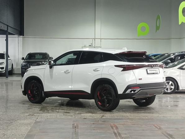 Omoda C5 I с пробегом 2023 года, цена 1 350 000 рублей, 69103 км, внедорожник, Автокод Объявления