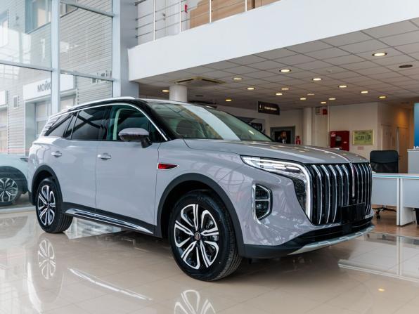 Hongqi HS7 II