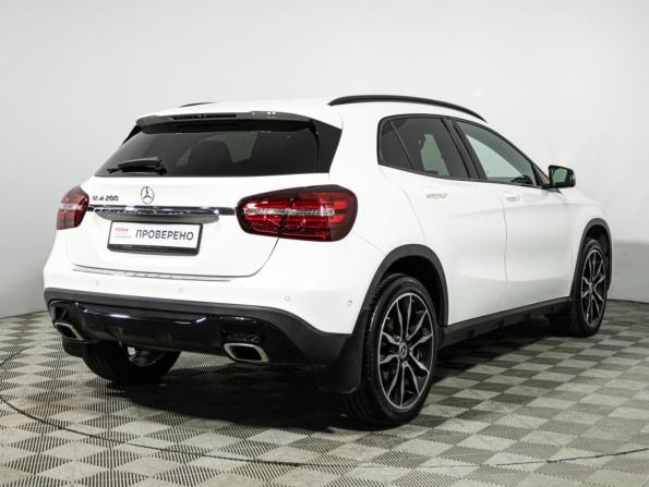 Mercedes-Benz GLA I (X156) Рестайлинг с пробегом 2019 года, цена 2 499 700 рублей, 103595 км, внедорожник, Автокод Объявления