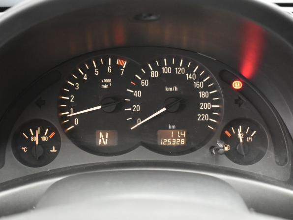 Opel Corsa C Рестайлинг с пробегом 2004 года, цена 390 000 рублей, 125327 км, хэтчбек, Автокод Объявления
