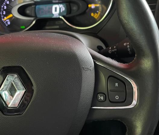Renault Kaptur I с пробегом 2016 года, цена 1 000 000 рублей, 184000 км, внедорожник, Автокод Объявления