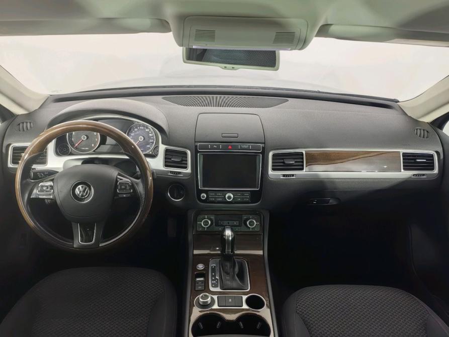Volkswagen Touareg II Рестайлинг Санкт-Петербург  - изображение 14