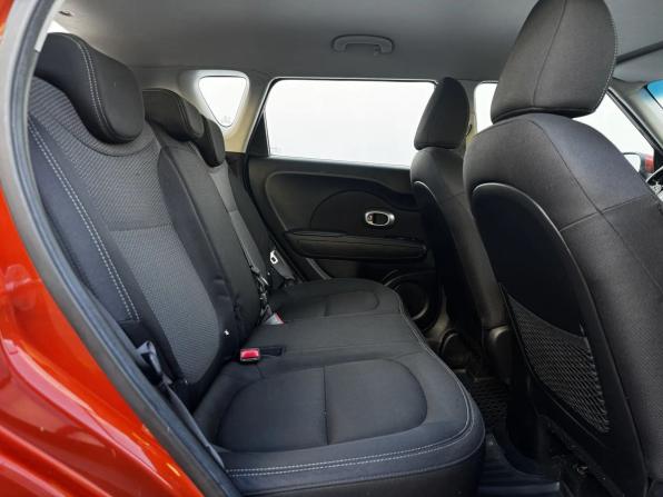 Kia Soul II Рестайлинг с пробегом 2018 года, цена 1 445 000 рублей, 160531 км, хэтчбек, Автокод Объявления