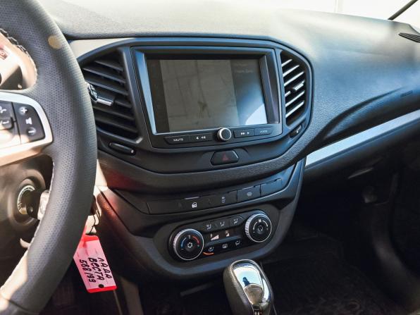 Lada (ВАЗ) Vesta I с пробегом 2021 года, цена 1 275 000 рублей, 59809 км, универсал, Автокод Объявления