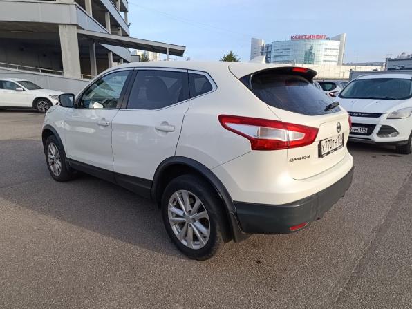 Nissan Qashqai II с пробегом 2017 года, цена 1 049 000 рублей, 181000 км, внедорожник, Автокод Объявления