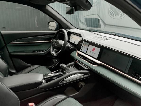 Geely Monjaro I с пробегом 2023 года, цена 2 915 000 рублей, 88842 км, внедорожник, Автокод Объявления