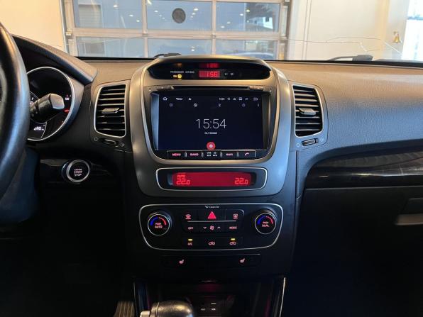 Kia Sorento II Рестайлинг с пробегом 2017 года, цена 2 118 000 рублей, 161236 км, внедорожник, Автокод Объявления