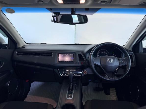 Honda Vezel I Рестайлинг с пробегом 2020 года, цена 2 099 000 рублей, 30761 км, внедорожник, Автокод Объявления