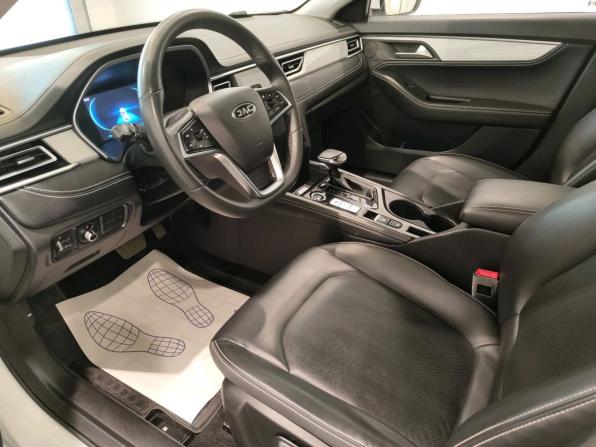 JAC J7 I с пробегом 2023 года, цена 1 049 000 рублей, 41000 км, лифтбек, Автокод Объявления