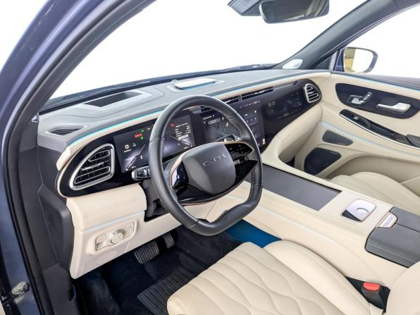 Exeed VX I Рестайлинг с пробегом 2024 года, цена 3 040 000 рублей, 87290 км, внедорожник, Автокод Объявления