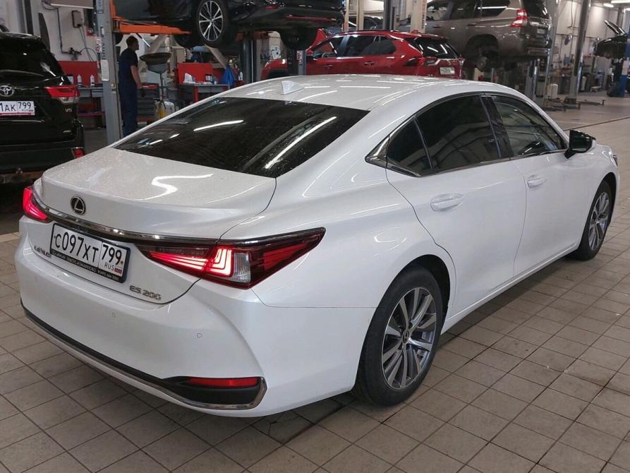 Lexus ES VII Москва  - изображение 14