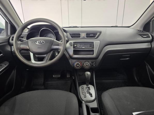 Kia Rio III с пробегом 2013 года, цена 899 000 рублей, 157300 км, седан, Автокод Объявления