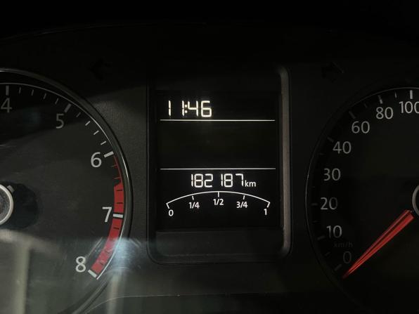 Volkswagen Polo V Рестайлинг с пробегом 2017 года, цена 899 000 рублей, 182145 км, седан, Автокод Объявления