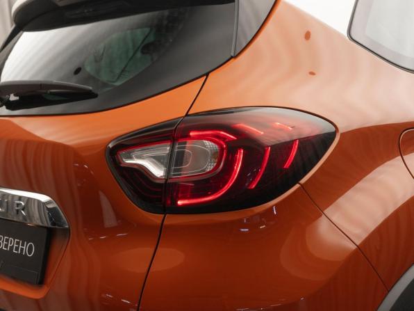 Renault Kaptur I с пробегом 2017 года, цена 1 290 000 рублей, 98994 км, внедорожник, Автокод Объявления