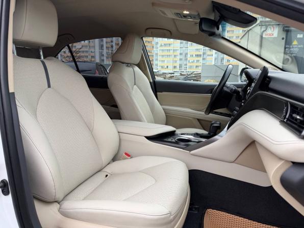 Toyota Camry VIII (XV70) Рестайлинг с пробегом 2021 года, цена 3 275 000 рублей, 74657 км, седан, Автокод Объявления