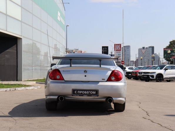 Hyundai Tuscani с пробегом 2003 года, цена 350 000 рублей, 318597 км, купе, Автокод Объявления
