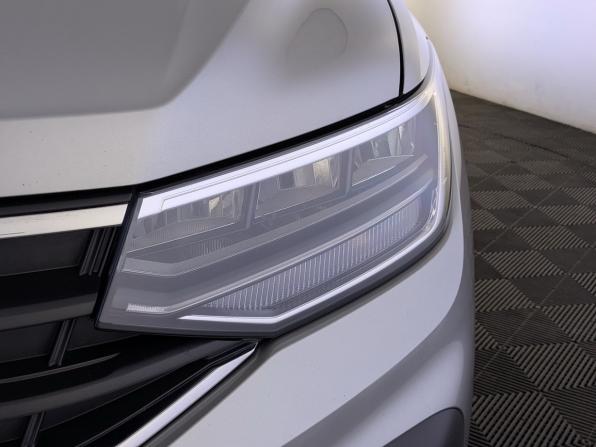Volkswagen Tiguan II Рестайлинг с пробегом 2021 года, цена 2 800 000 рублей, 49413 км, внедорожник, Автокод Объявления