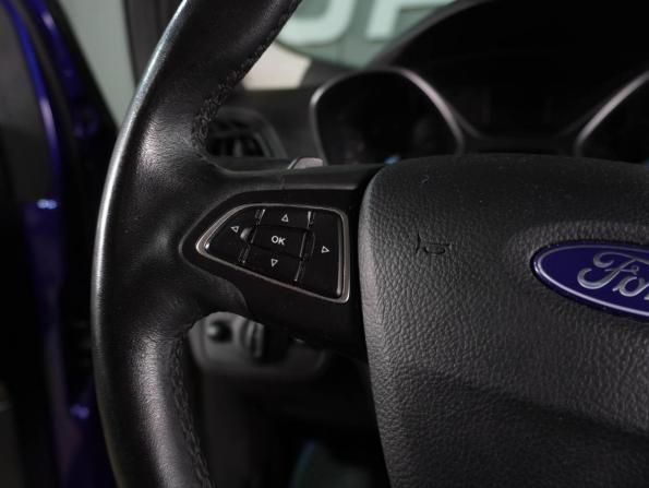 Ford Kuga II Рестайлинг с пробегом 2017 года, цена 1 804 000 рублей, 134691 км, внедорожник, Автокод Объявления