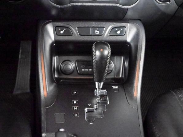 Hyundai ix35 I Рестайлинг с пробегом 2014 года, цена 1 290 000 рублей, 196084 км, внедорожник, Автокод Объявления