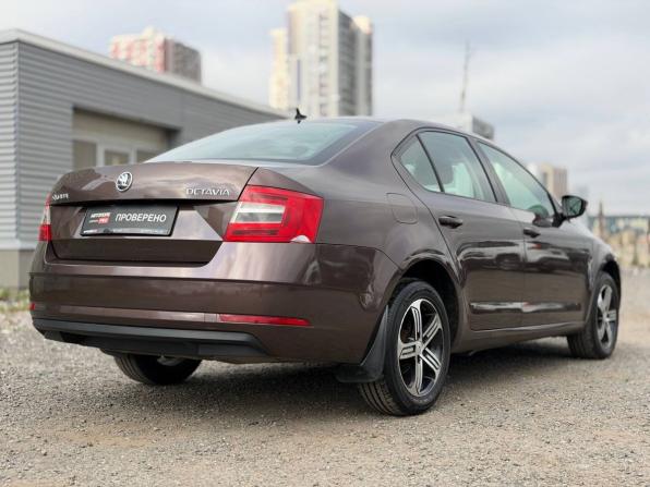 Skoda Octavia III (A7) Рестайлинг с пробегом 2018 года, цена 1 425 000 рублей, 144605 км, лифтбек, Автокод Объявления