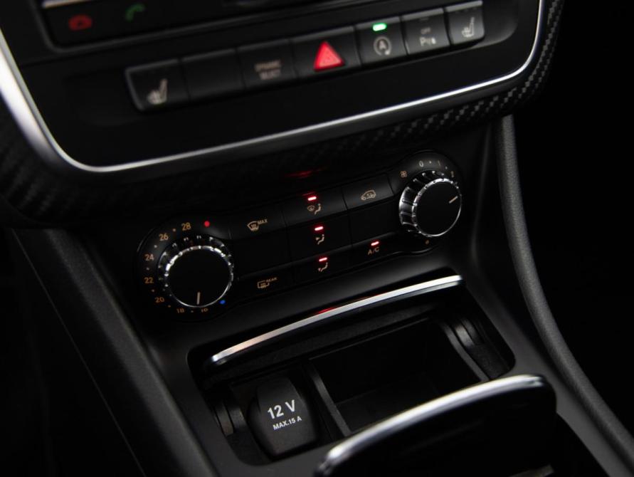 Mercedes-Benz GLA I (X156) Санкт-Петербург  - изображение 18