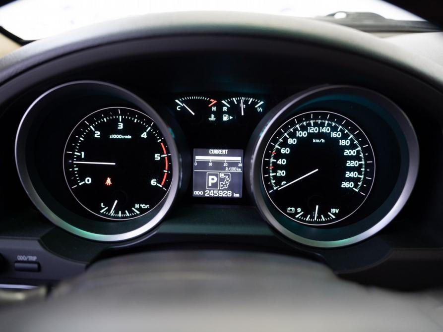 Toyota Land Cruiser 200 Series Ростов-на-Дону  - изображение 10