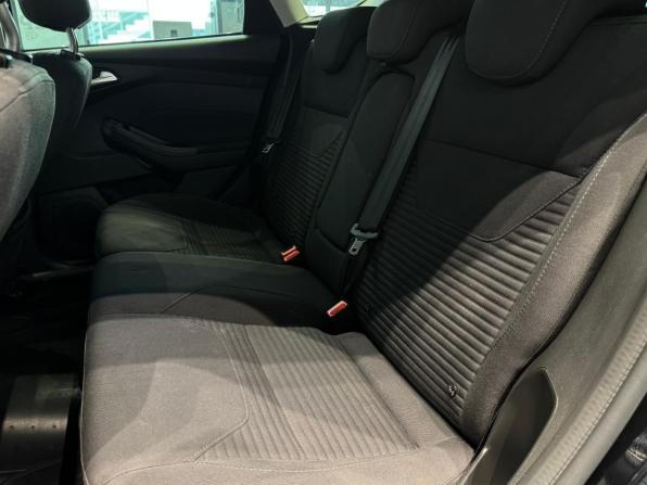 Ford Focus III Рестайлинг с пробегом 2016 года, цена 1 350 000 рублей, 137889 км, хэтчбек, Автокод Объявления