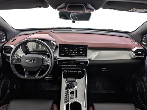 Geely Coolray I с пробегом 2023 года, цена 1 950 000 рублей, 42722 км, внедорожник, Автокод Объявления